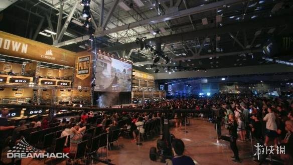 是坚持梦想 是坚持梦想